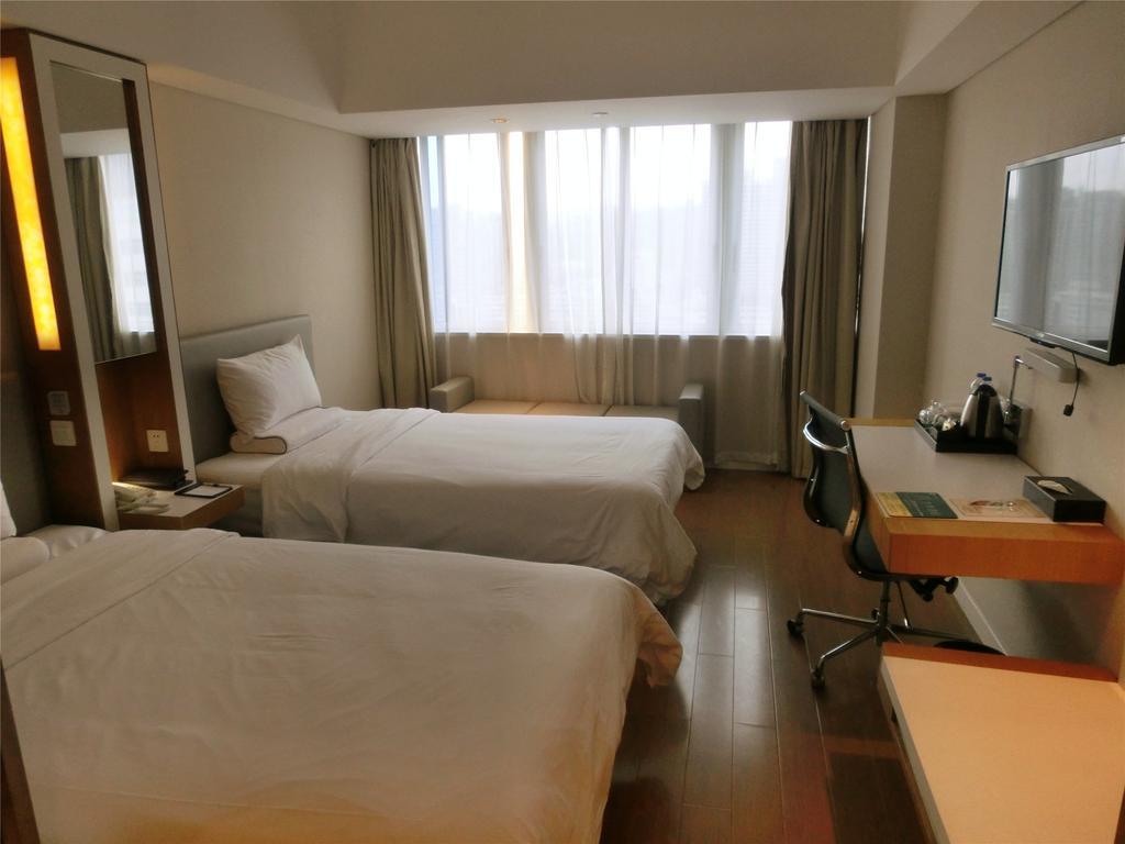 Ji Hotel Guangzhou Zhujiang New Town Zewnętrze zdjęcie