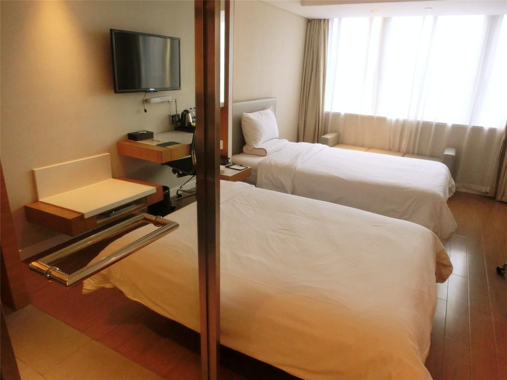 Ji Hotel Guangzhou Zhujiang New Town Zewnętrze zdjęcie