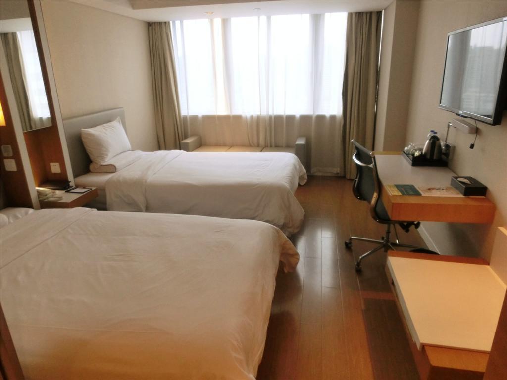 Ji Hotel Guangzhou Zhujiang New Town Zewnętrze zdjęcie